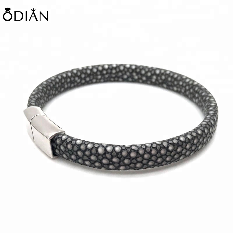 Women's Gender and Bracelets, Bangles Jewelry Type Leather Wrap Bracelet